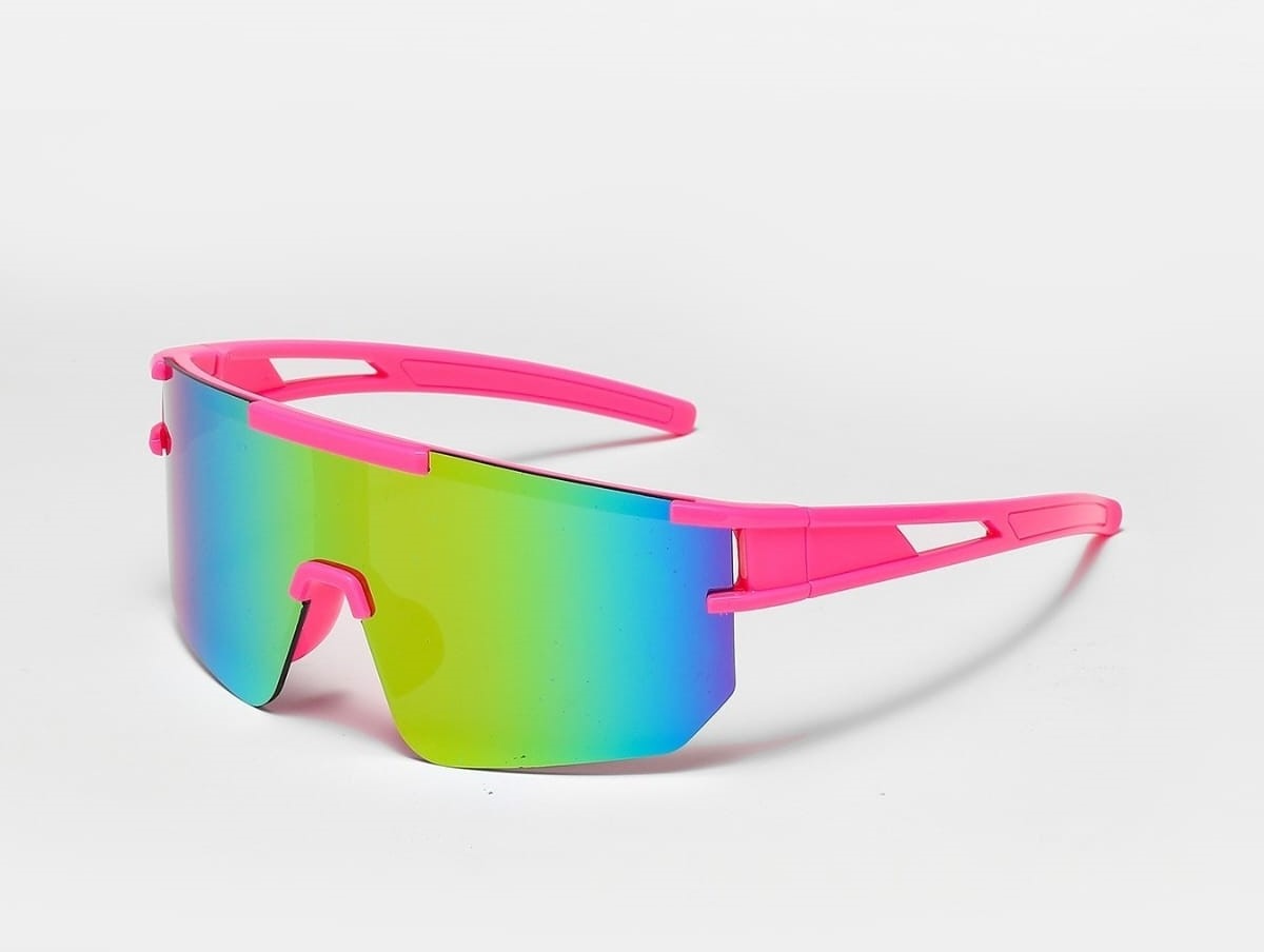 e3e9a9fe-ae5f-41e5-9d30-4bdg96715e815